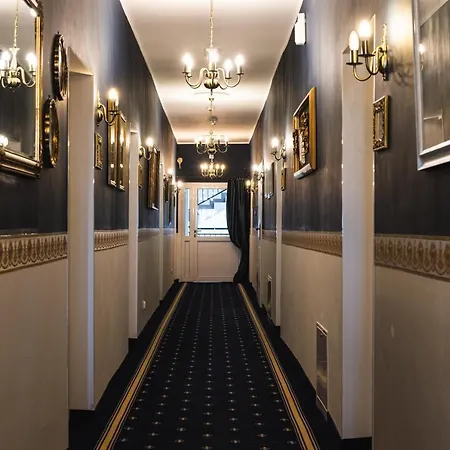 Dwor Korona Karkonoszy Sosnówka