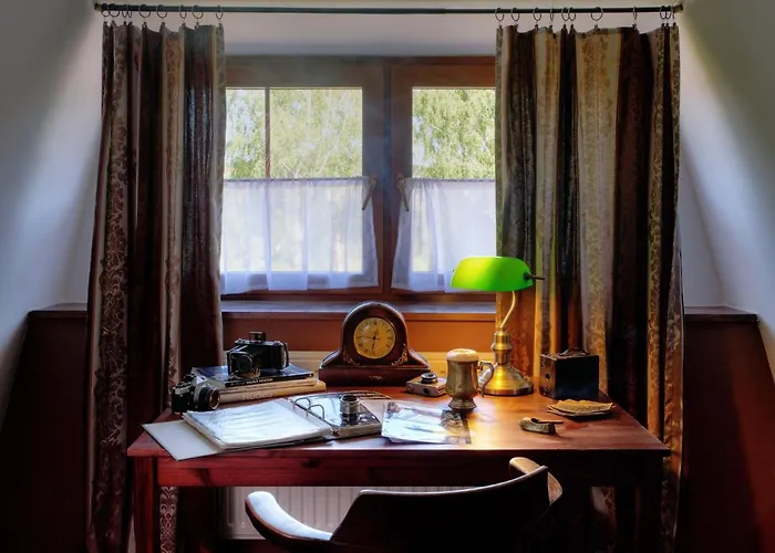 ホテル Dwor Korona Karkonoszy *