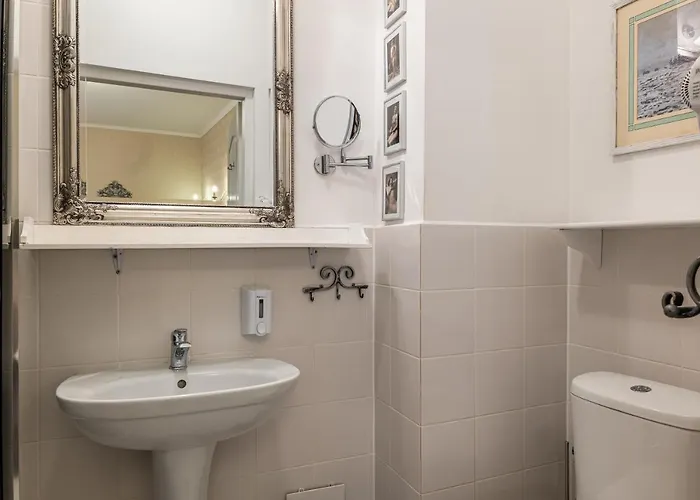 ホテル Dwor Korona Karkonoszy