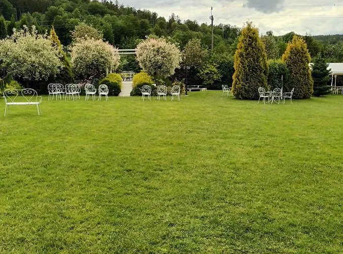 ホテル Dwor Korona Karkonoszy *